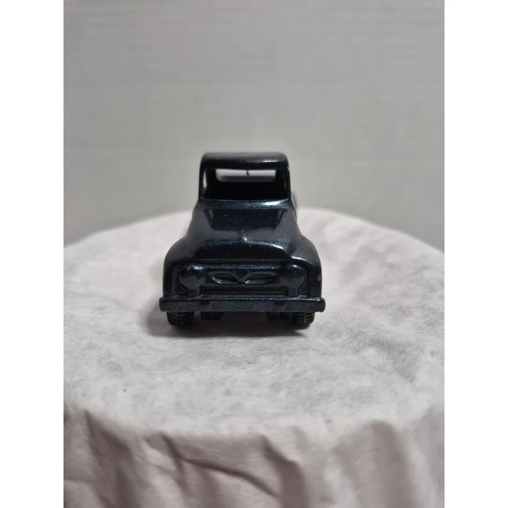 Maisto TONKA 1956 Ford Pick-up Truck 1:64 Scale